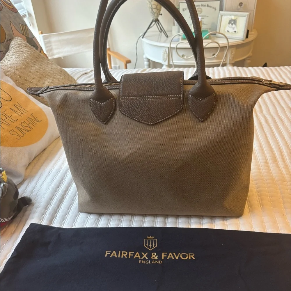 NWOT Fairfax & Favor Lemmington Jacquard Tote in Taupe 👜 🤎 - Picture 4 of 8